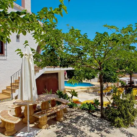 Laura-28a - Traditionally Furnished Detached With Peaceful Surroundings In Villa Calpe