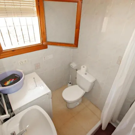 Laura-28a - Traditionally Furnished Detached With Peaceful Surroundings In Villa *