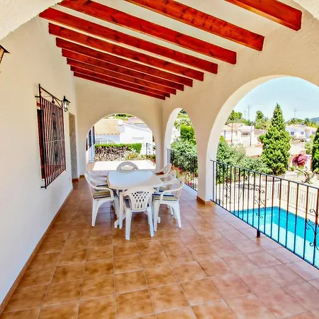 فيلة Laura-28a - Traditionally Furnished Detached With Peaceful Surroundings In *
